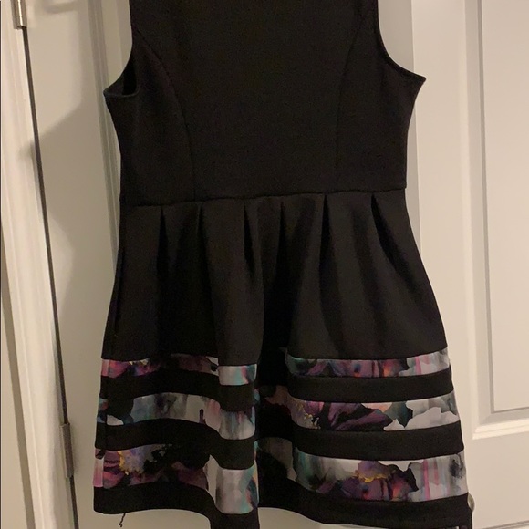 Black Cocktail Dress with Floral Stripping - Picture 4 of 4